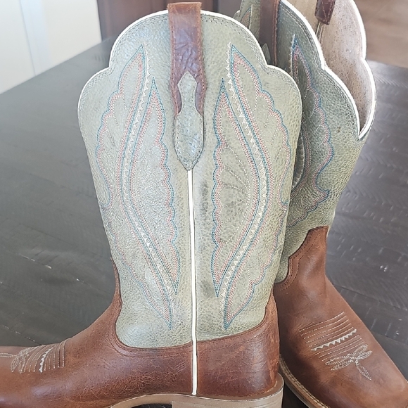 Ariat Brown and Green Leather Boots - Picture 11 of 14